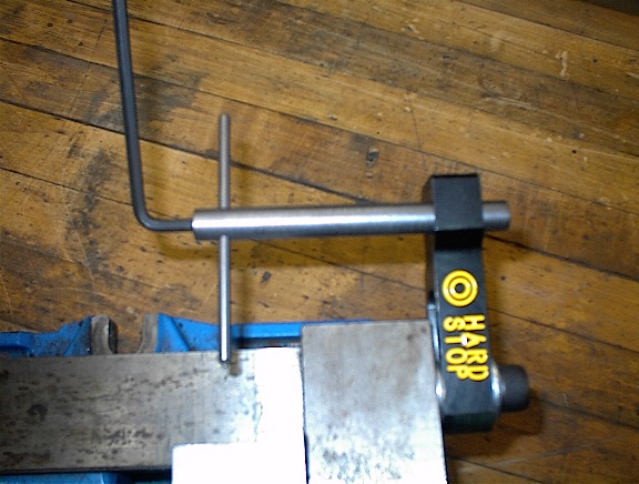 HARDSSTOP: fixing position (smaller) rod #2 (pic2)